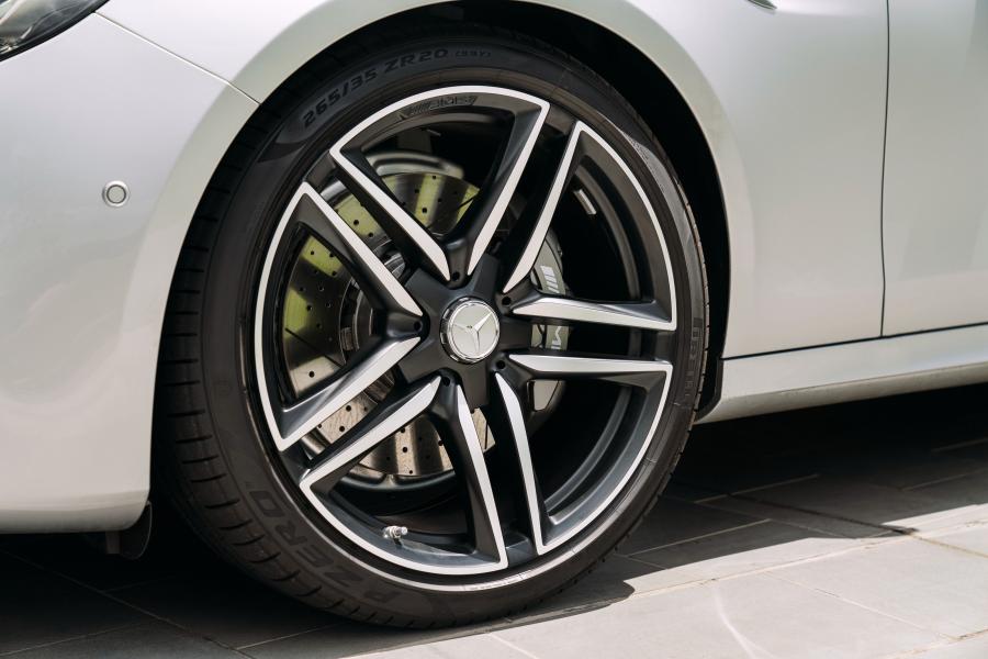 Колеса Mercedes-AMG E63 4Matic+ (W213) 2017 года  (AU) (фото 31 из 40)